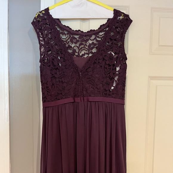 David’s Bridal Bridesmaid Dress - Picture 4 of 7